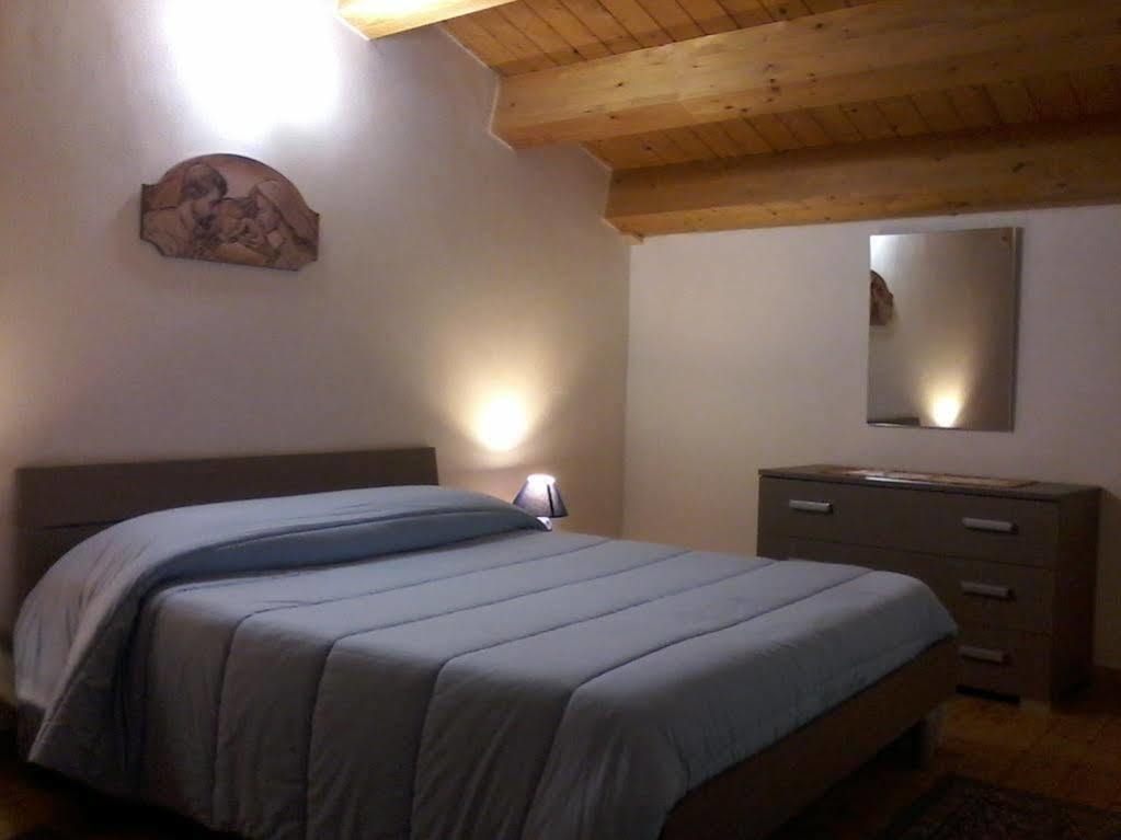 Casa Vacanze Il Quadrifoglio Noto Eksteriør billede